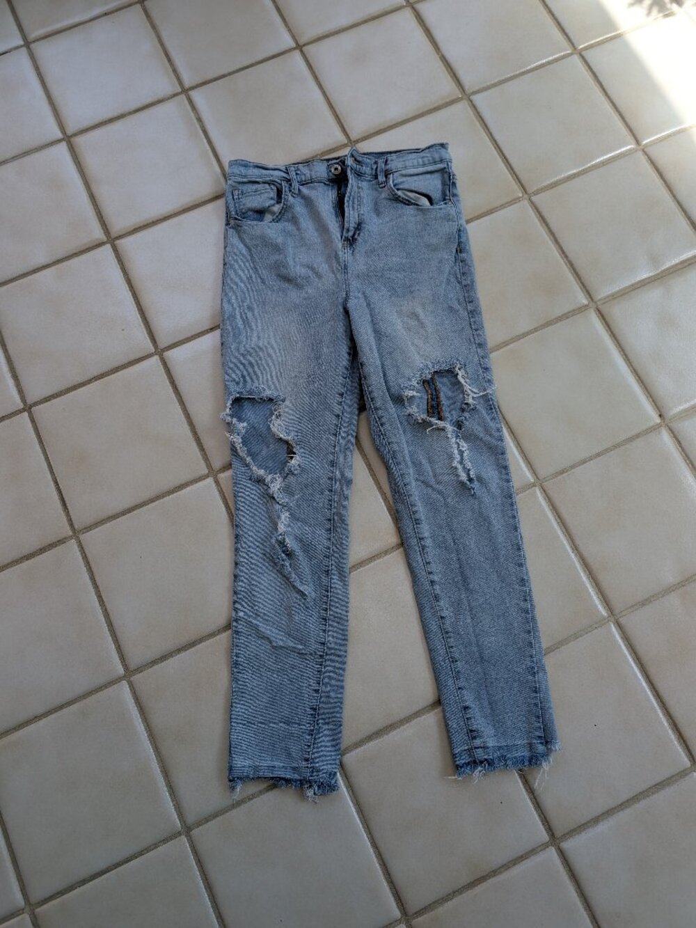 Jessica Simpson Infinite Slim Straight Jeans